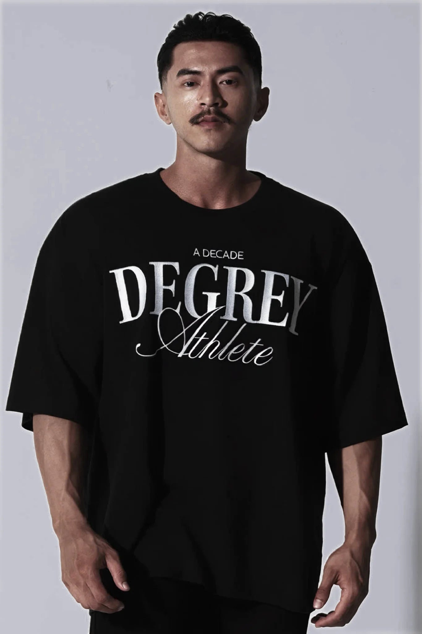 Black T-shirt Degrey T-Shirt DECADE Logo