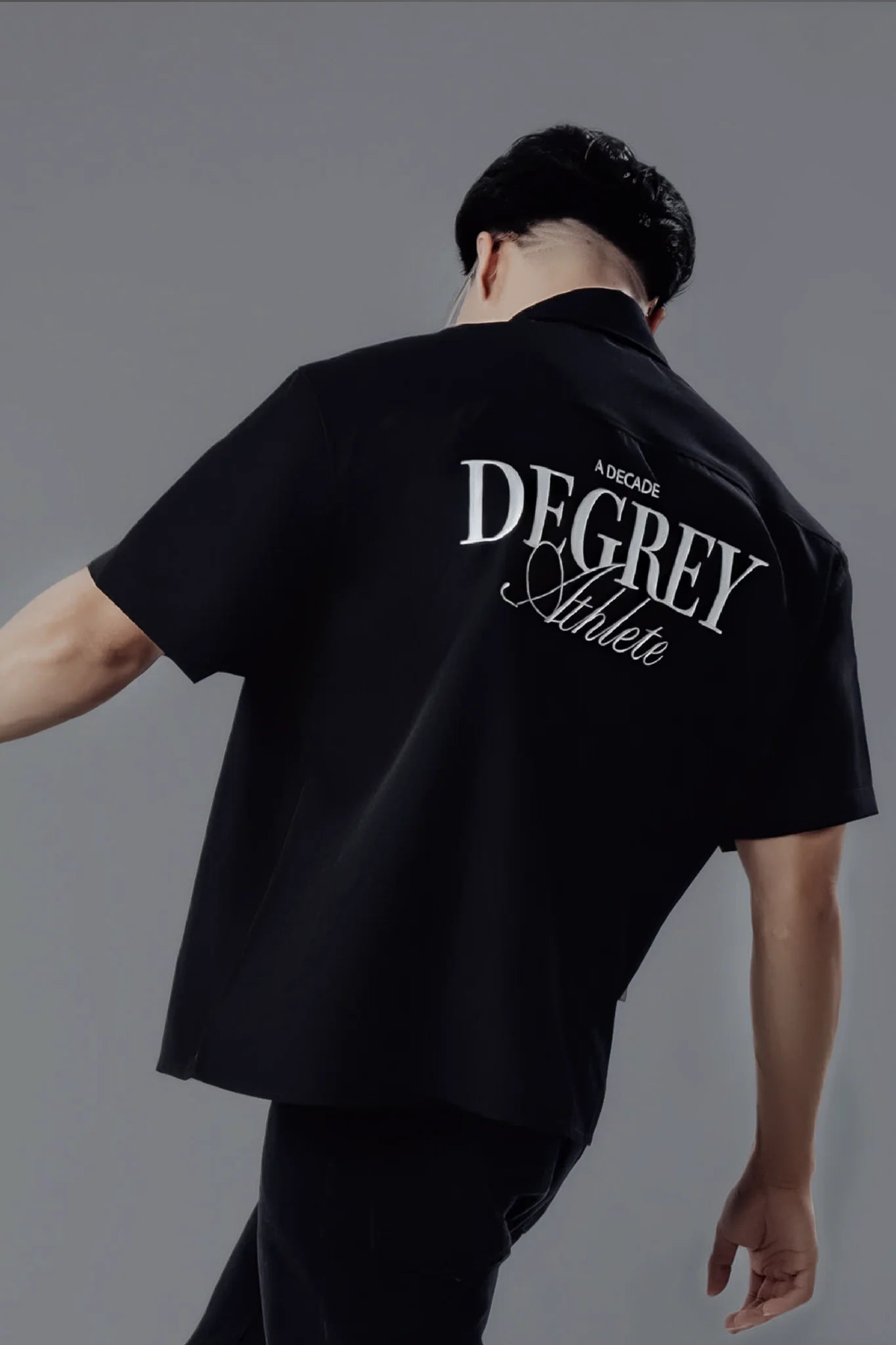Black shirt Degrey Shirt DECADE Logo
