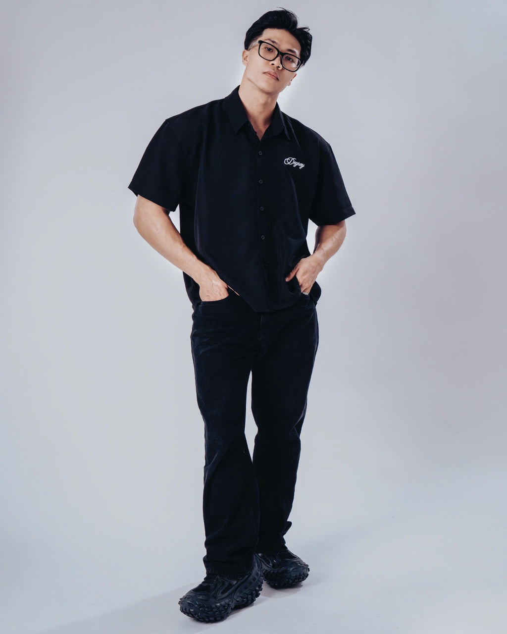 Black shirt Degrey Shirt DECADE Logo