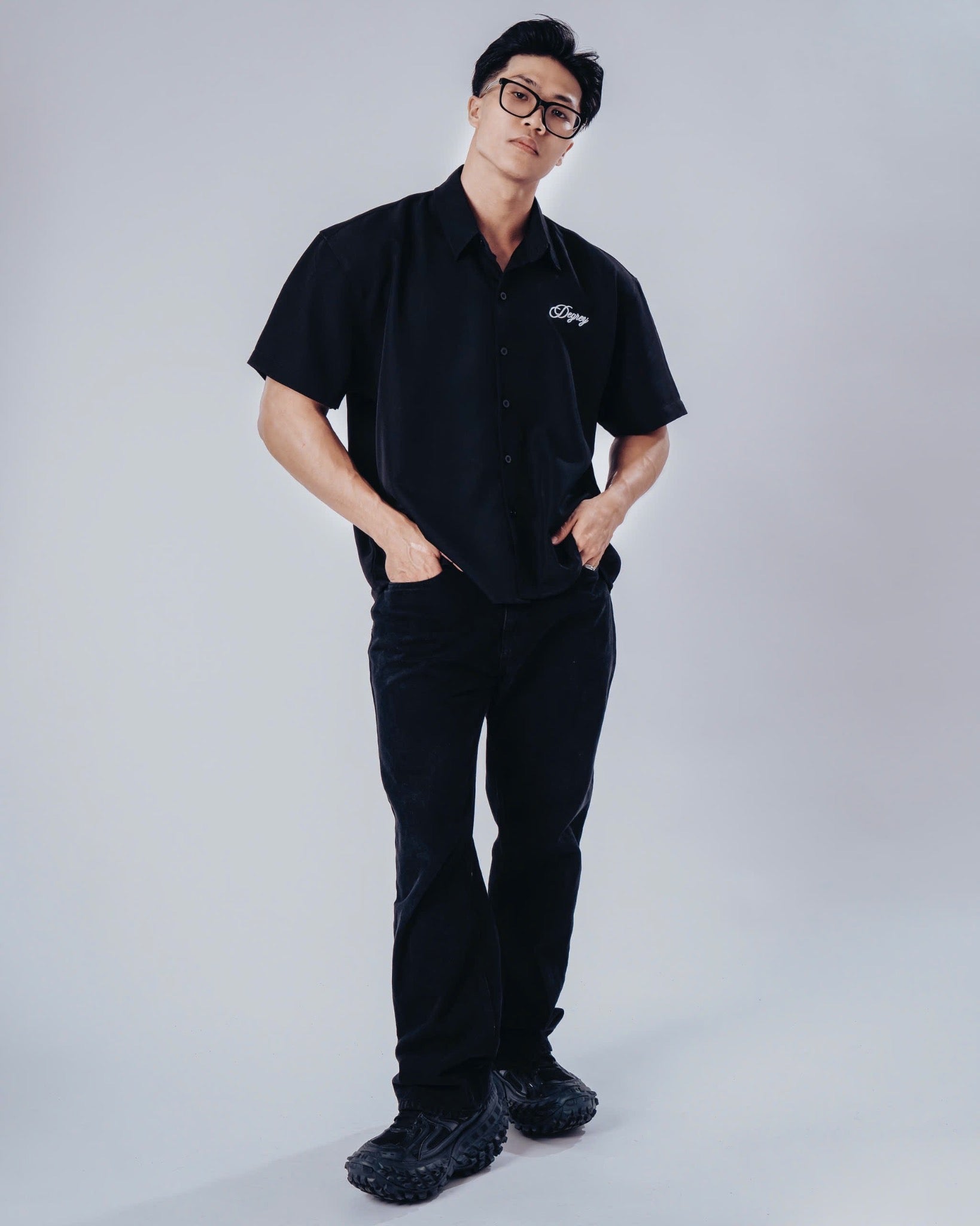 Black shirt Degrey Shirt DECADE Logo