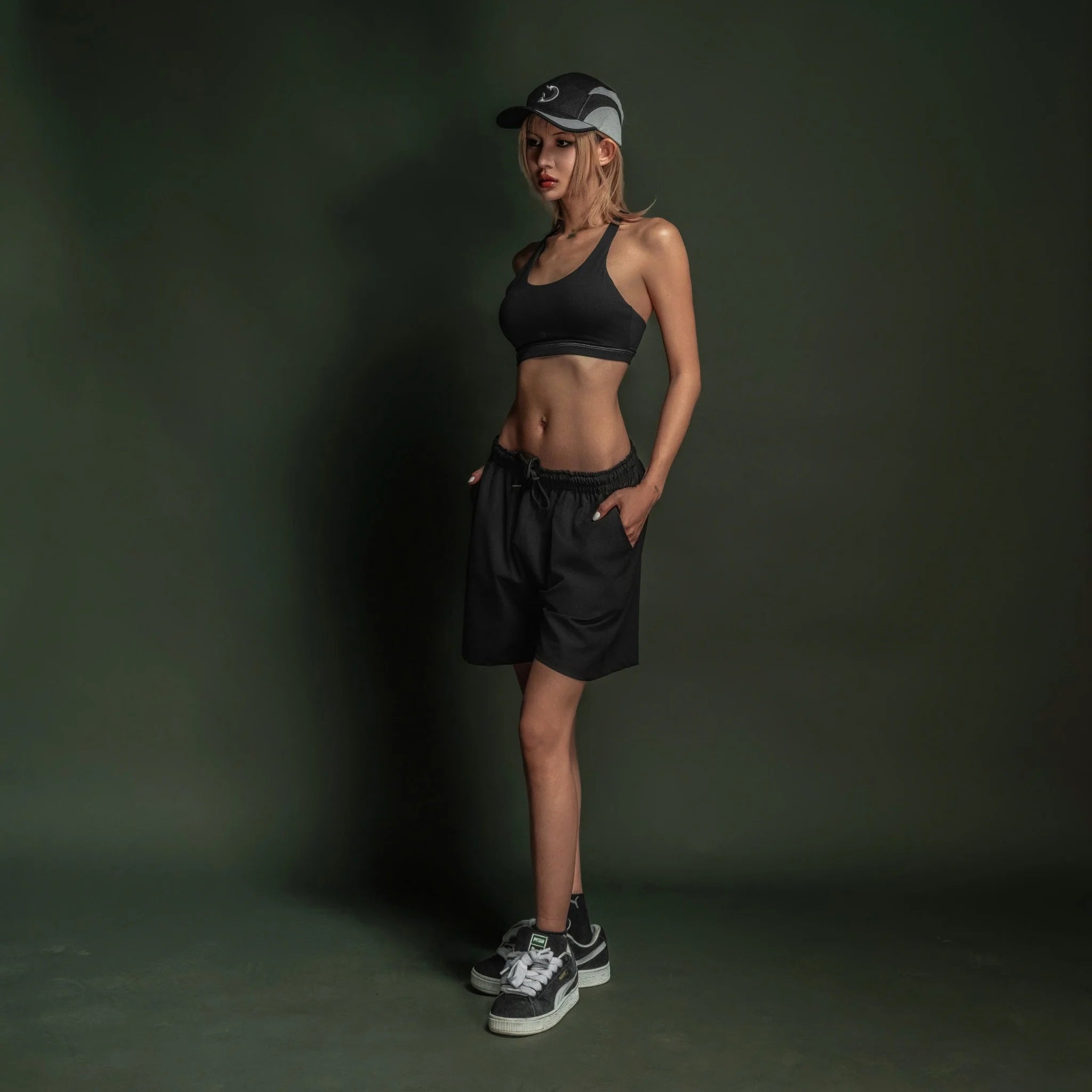 DEGREY Sport Bra with Criss-Cross Straps